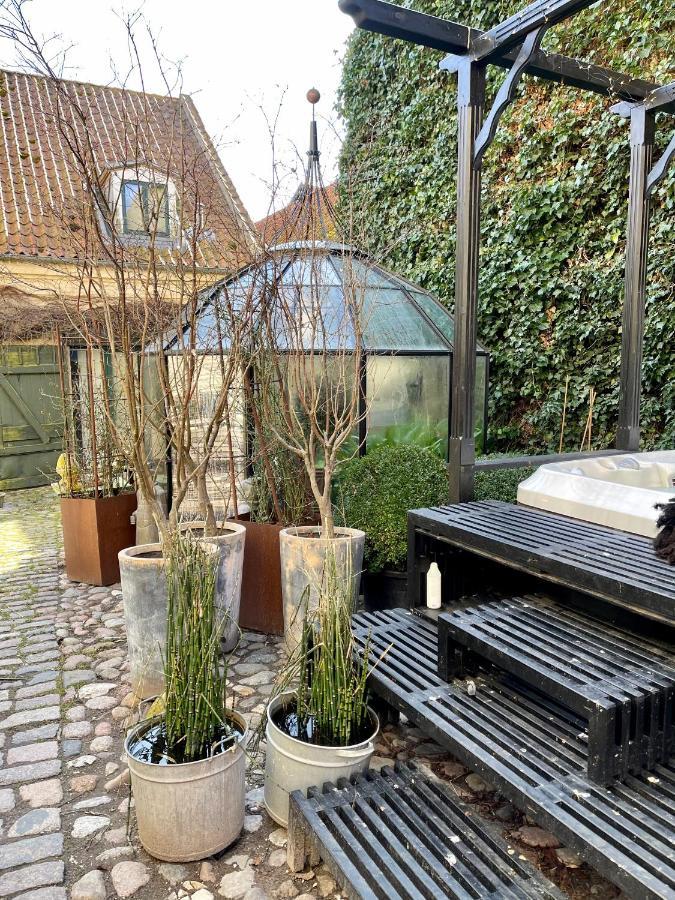 Apothekergaarden Stege B&B Exterior photo